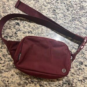 Lululemon burgundy everywhere belt bag